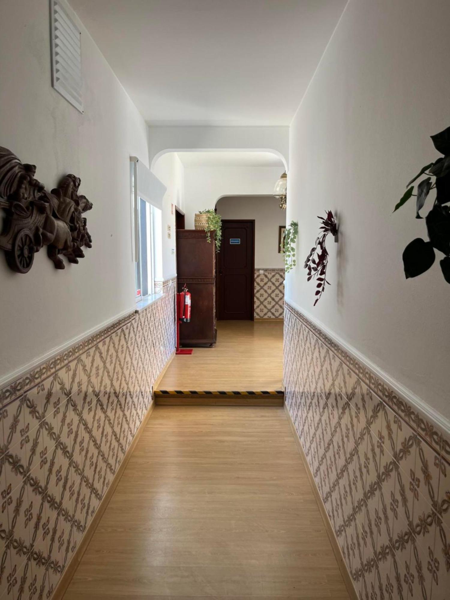 Vila Gloria Guesthouse 拉哥斯 外观 照片
